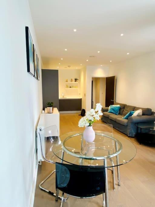 Lovely 1 Bed Flat In North Kensington Londres Exterior foto